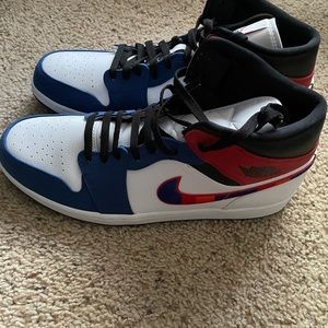 Air Jordan Retros - Like New